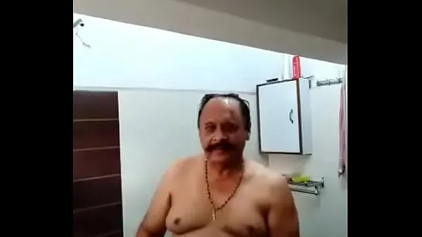 Big INDIAN OLD MAN TAKE BATH drive Clips