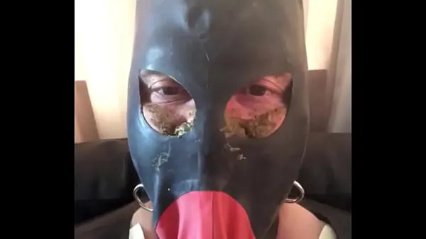 Big Gay rubber man wearing heavy rubber and boot bondage drive Clips