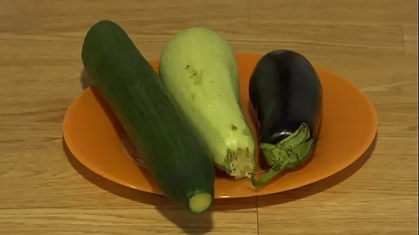 Big Eggplant, zucchini and cucumber stretch my roomy anal, a wide, open hole in a butt drive Clips