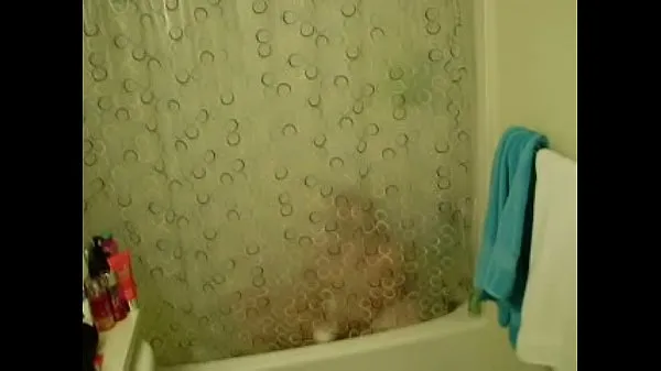 Büyük Hidden cam from 2009 of wife masterbating in the shower Drive Klipleri