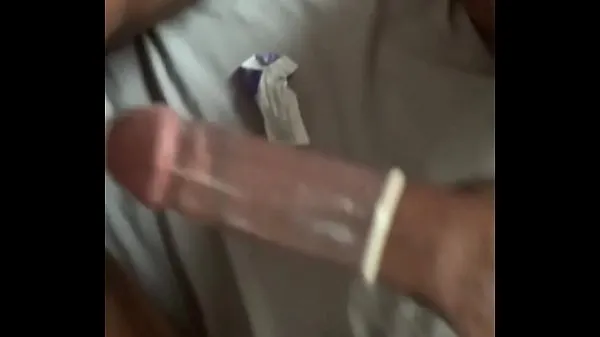 Big Pussy too good had to take off the condom drive Clips