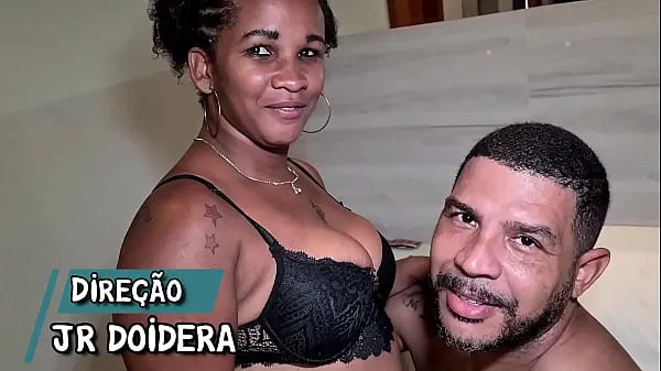 大Brazilian Milf black girl doing porn for the first time made anal sex, double pussy and double penetration on this interracial threesome - Trailler - Full Video on Xvideos RED驱动剪辑