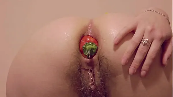 Big Best Extreme Vegetable Anal Insertion! Doggy style brunette fucks her hairy asshole and shows her gaping booty. Homemade fetish in the kitchen drive Clips