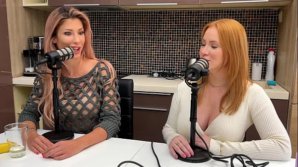 Big Pornstars say the perfect dick size and shape drive Clips
