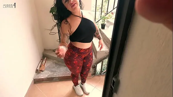 Big I fuck my horny neighbor when she is going to water her plants drive Clips